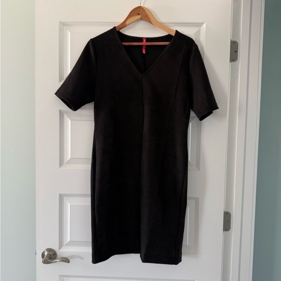 SPANX NWOT Black Mini Dress size M - Picture 1 of 4
